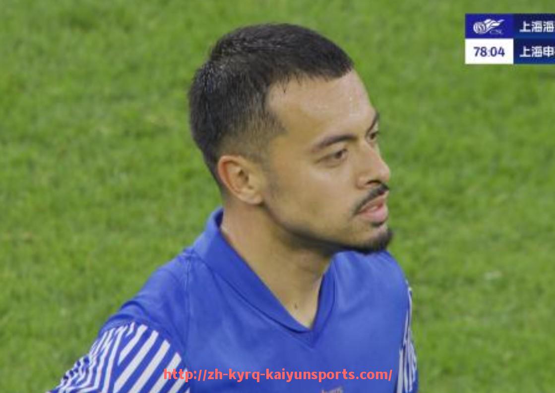 ky开云-法甲马赛红牌时刻：马赛队员在比赛中的红牌时刻与影响