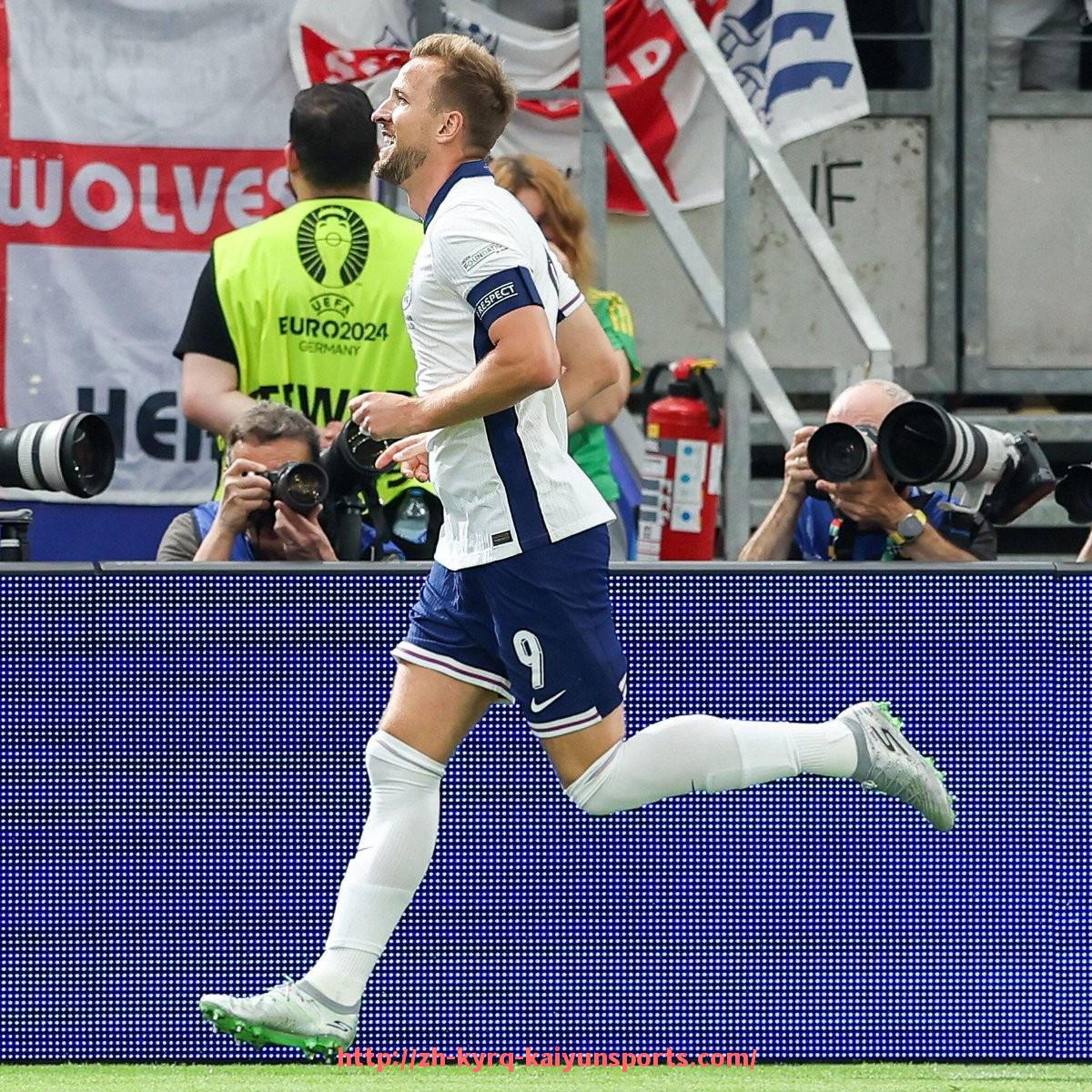 ky开云-当前火箭队球员简介及战术角色详解